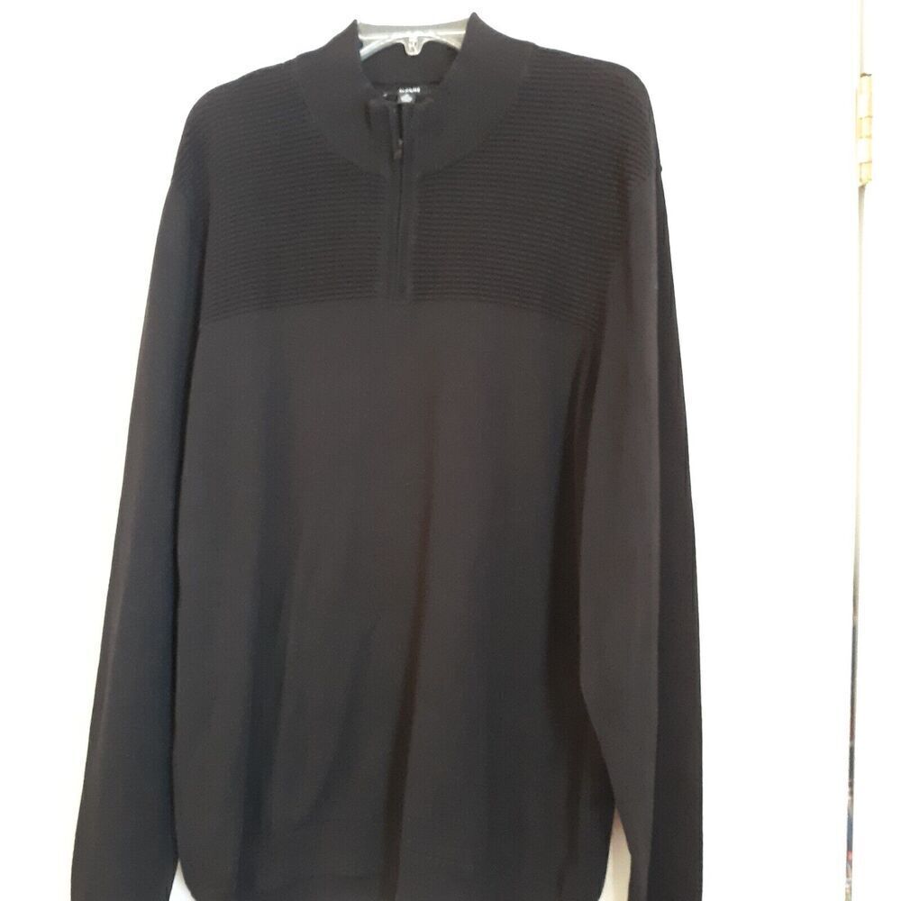 Men’s black Alfani long-sleeve 1/4 Zip pullover size XL/TG Excellent Condition